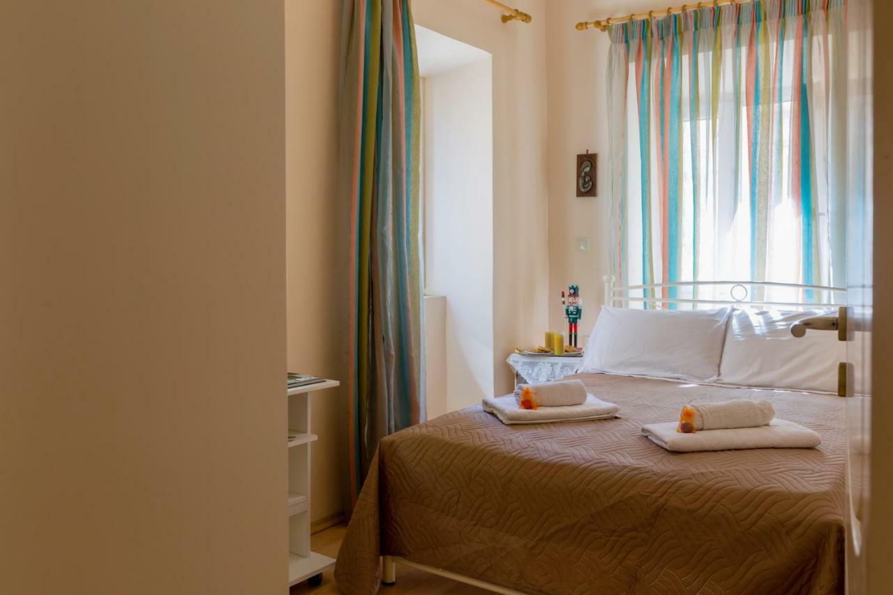 Heart Of The Old Town Apartment Corfu  Exterior photo